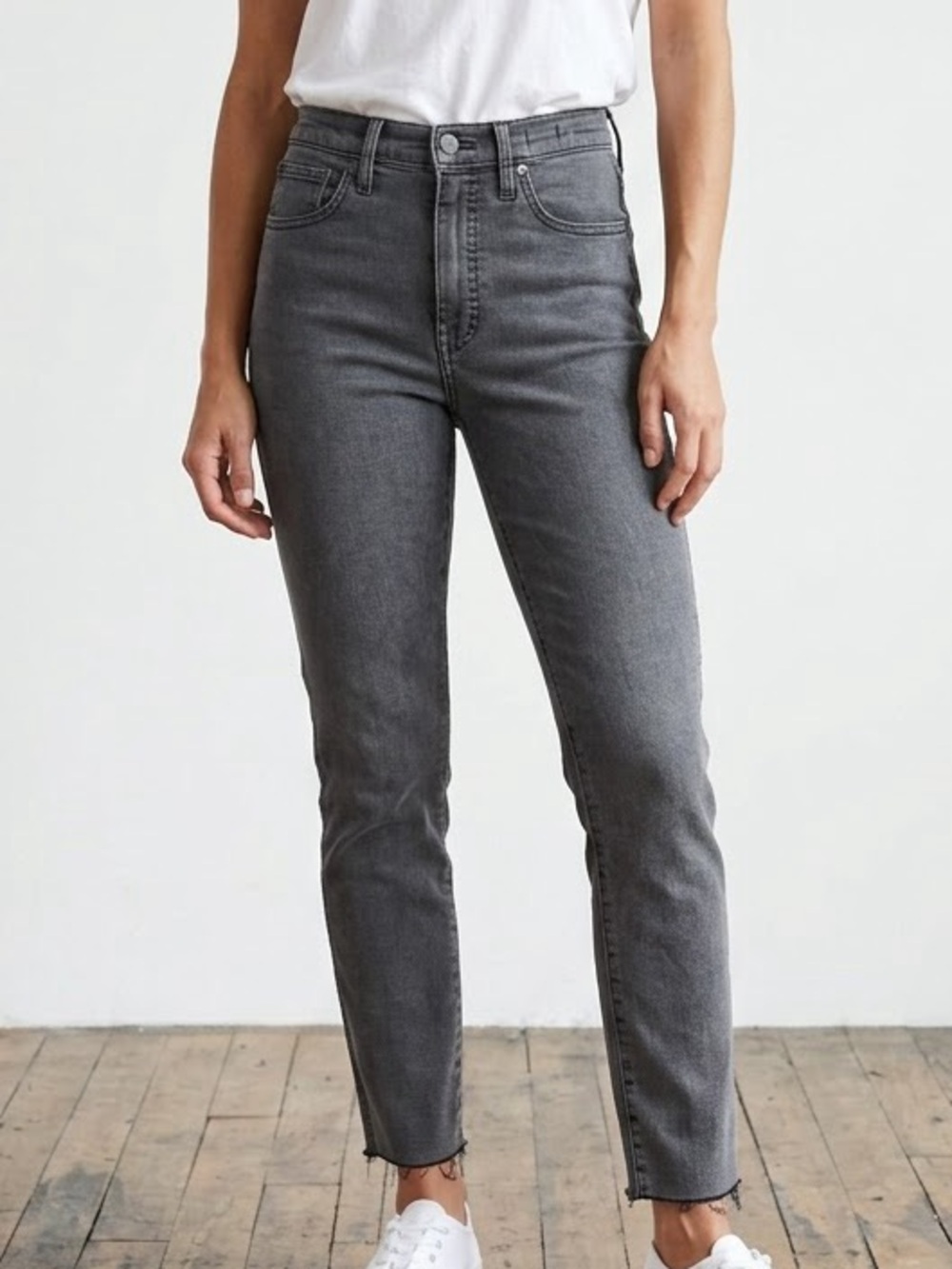 Madewell Stovepipe Jeans Black Wash Raw Hem Size 28